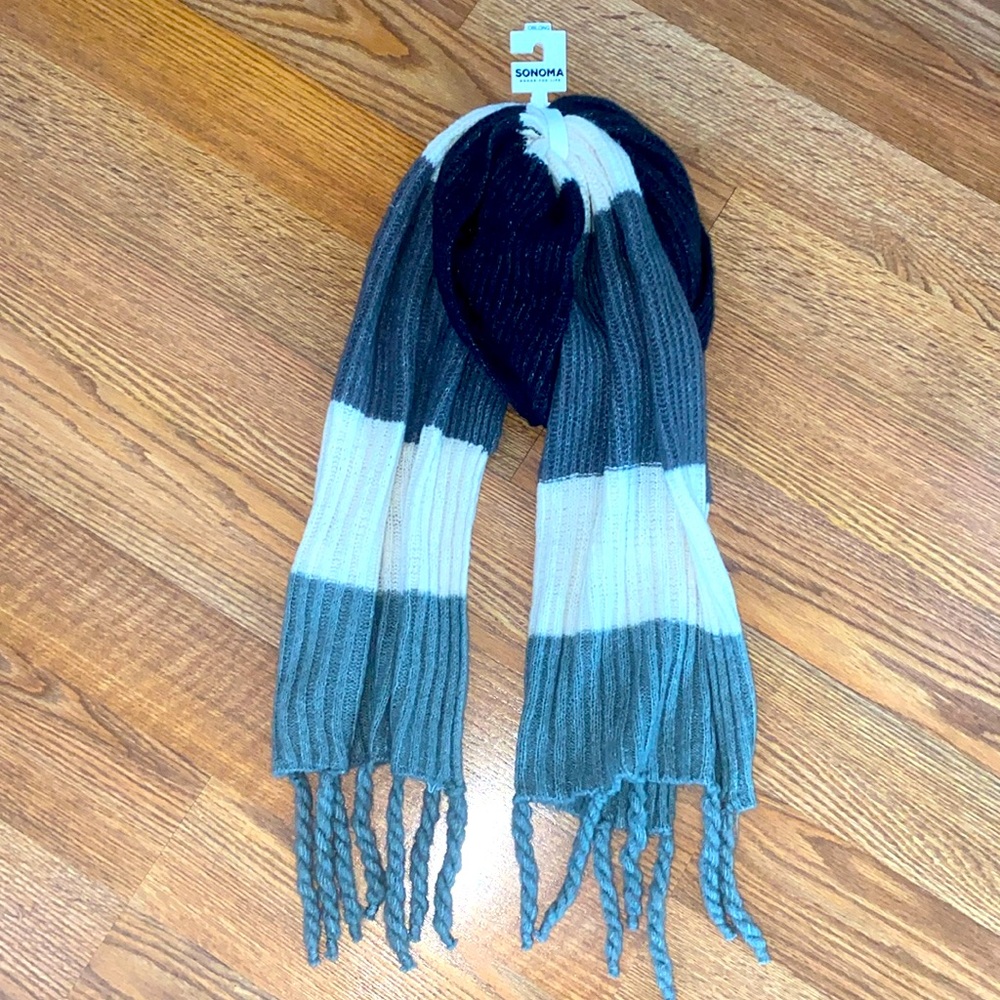 NWT Sonoma Super Cozy Scarf Charcoal Gray, Regular Gray, and Off White